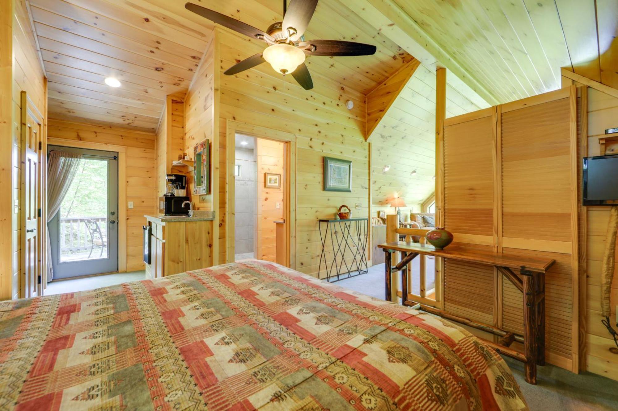 Bryson City Cabin With Hot Tub And Mountain Views! Exteriör bild
